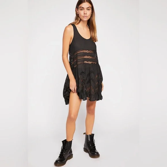 **SOLD** Free People Voile and Lace Trapeze Slip in all black - S - Picture 3 of 17